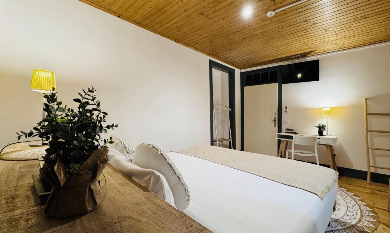 Se Velha Suites Коїмбра Екстер'єр фото